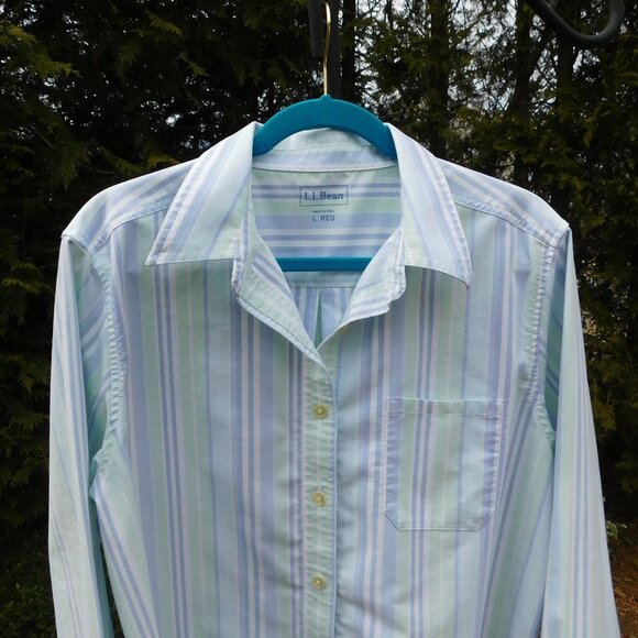 L.L.Bean Striped Oxford Buttondown Top with Chest Pocket - Picture 2 of 3